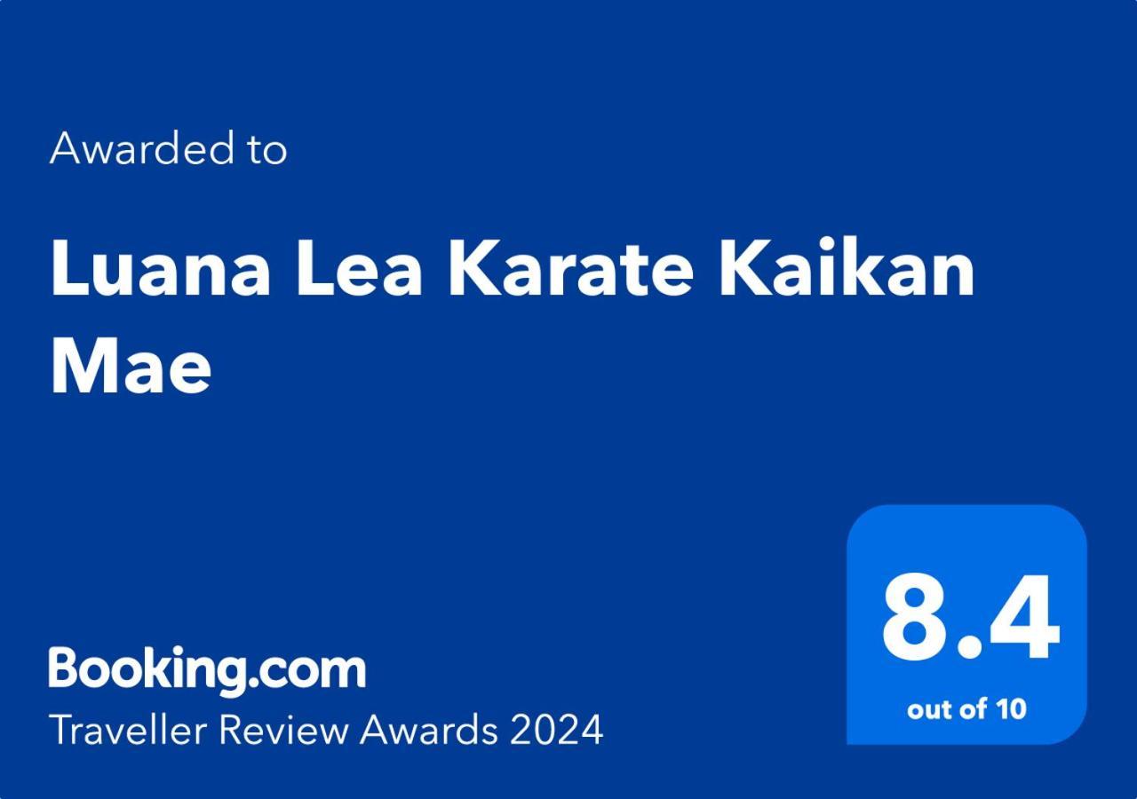 Luana Lea Karate Kaikan Mae Tomigusuku Ngoại thất bức ảnh